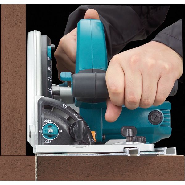 Scie plongeante 1300W ø165 mm Makita SP6000J