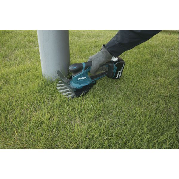 Taille-herbe 18 V Li-Ion 3 Ah  (1 batterie)   DUM604ZX-P MAKITA